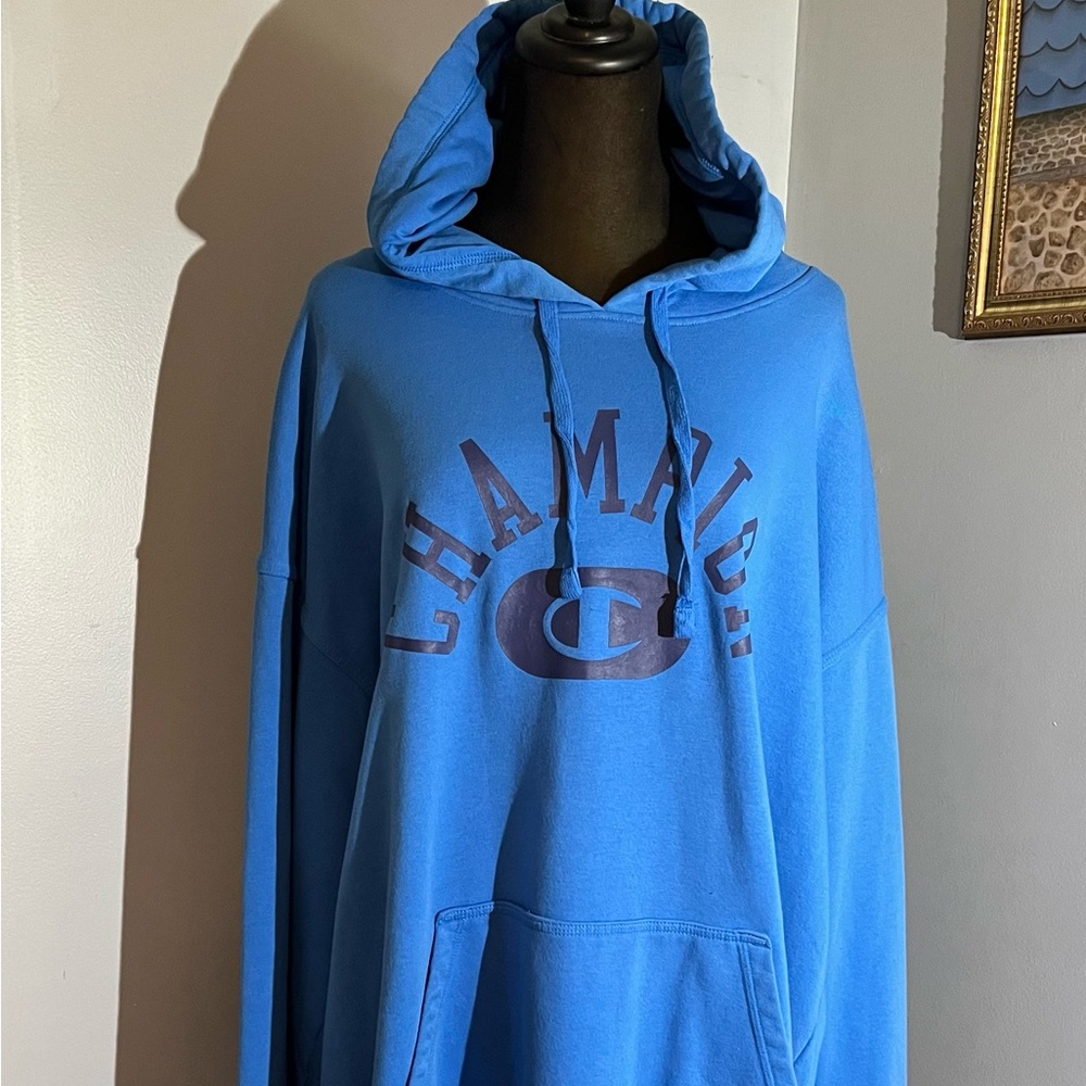 Men's 2XL Champion drawstring Hooded Sweatshirt w/ front pocket New Without Tags